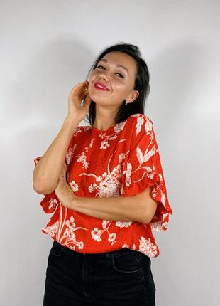 Яскрава блуза в квітковий принт2 фото