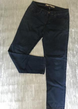 Стрейчевые джинсы zara p -40
