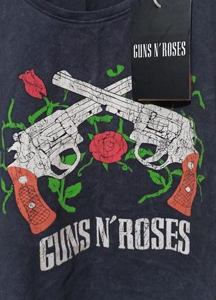 Короткий топ guns n’ roses

cropp3 фото