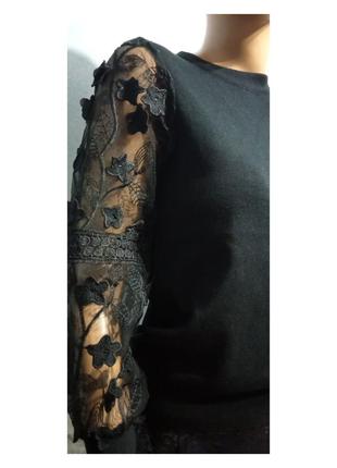 Нарядный женский свитер блуза с пышными рукавами кружево черный 42-463 фото