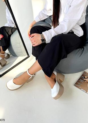 Туфли белые кожаные на повышенной подошве8 фото