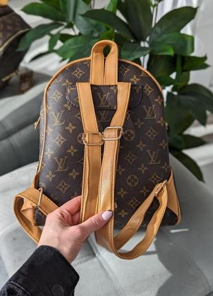 😍рюкзак louis vuitton spring lux
якість5 фото