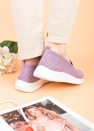 Жіночі фіолетові кросівки з текстилю4 фото