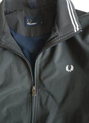 Ветровка fred perry3 фото