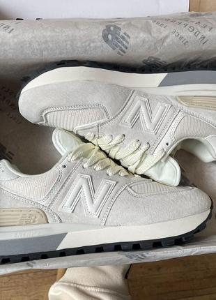 Жіночі кросівки нью беланс 574 / new balance 574 legacy grey beige9 фото