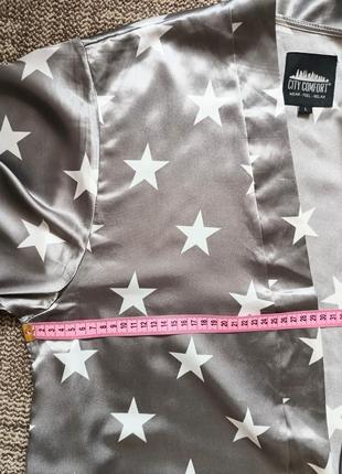 Сірий атласний халат у зірки4 фото