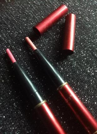 Олівці для губ