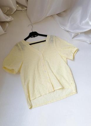 Блуза сорочкою з натуральної бавовняної тканини вишивка прошва колір фісташка білий і ніжно-жовтий