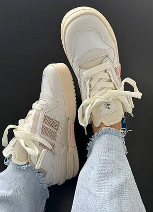 Женские кроссовки adidas forum mod low cloud white beige wonder quartz