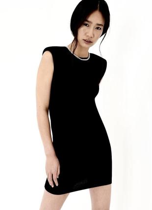 Нова чорна сукня міді новое черное платье sinsay подплечники мини миди нова чорна сукня