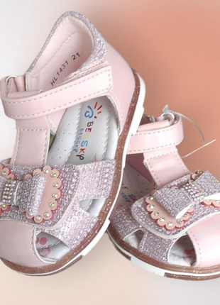 Дитячі літні рожеві босоніжки сандалі закриті для дівчинки з бантиком, супінатор