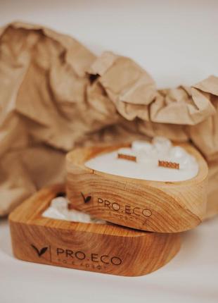 Соевая аромасвеча в деревянном кашпо с натуральными камнями от украинской крафтовой компании «pro.eco».2 фото