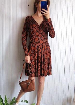 Комфортне осіннє сукня віскоза сукня довгий рукав на запах зміїний принт