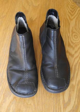 Ботінки шкіряні розмір 38 стелька 24,8 см