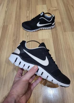 Кросівки nike flex raid