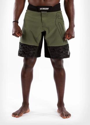 Шорты для единоборств мужские мма venum light 4.0 fightshorts khaki silver1 фото