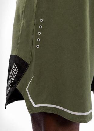 Шорти для єдиноборств чоловічі мма venum light 4.0 fightshorts khaki silver8 фото