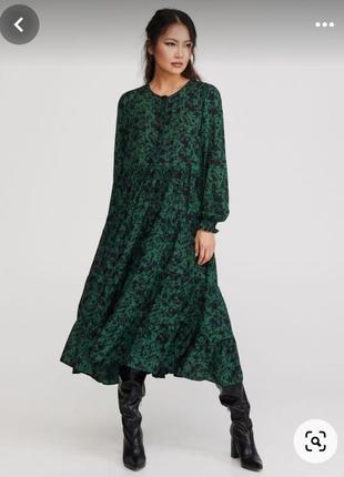 Стильное темно зеленое платье reserved