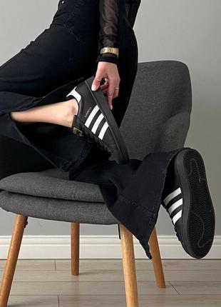 Шикарне стильне жіноче взуття кросівки наложний топ новинка adidas superstar black white6 фото