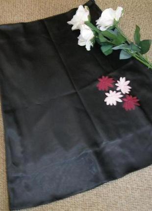 Атласная юбка с вышивкой1 фото