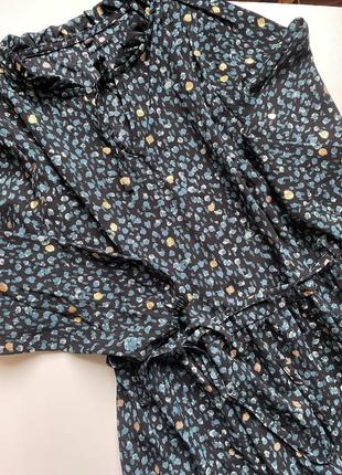 Плаття легке