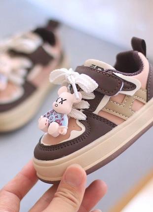 Кроссовки для девочки мальчика