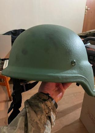 Каска-розмір -м..кевларова elmon pasgt helmet nij iiia ..