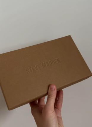 Новый клатч steve madden в коробочке5 фото