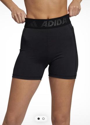 Нові спортивні шорти adidas чорні1 фото