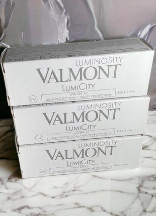 Valmont luminosity lumicity spf50 — флюїд із фотозахистом для сяйва шкіри 3ml пробник 1шт1 фото