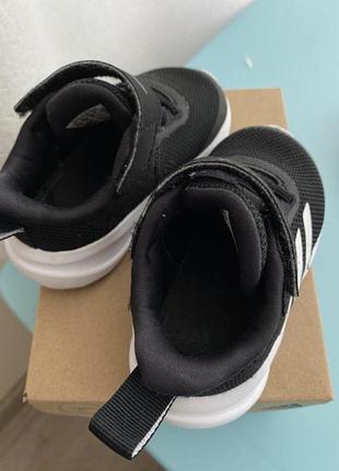 Кроссовки adidas 2