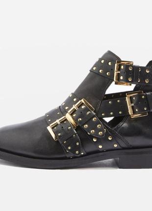 Черевики topshop studded buckle leather biker boots