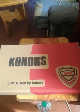 Кеди-кросівки konors 43p. нові9 фото