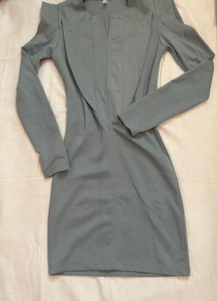 Гарне цікаве плаття