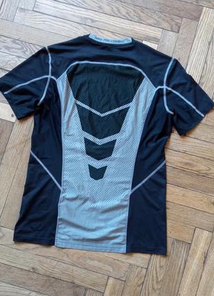 Мужская компрессионная футболка nike pro combat hypercool7 фото