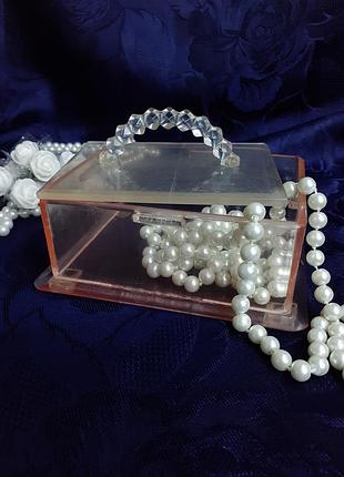 Шкатулка ларец ссср винтаж люцит карамель с граненной ручкой