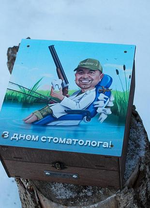 Наливатор алкоголю з музикою на 6 чарок з друком