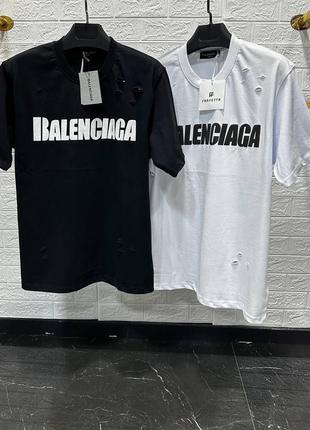 Футболка в стилі balenciaga