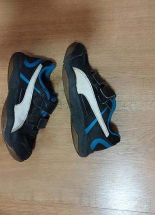 Кросівки р 31