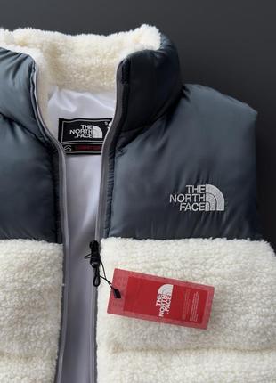 Жилетка мужская меховая the north face весенняя осенняя безрукавка на овчине зе норт фейс изумрудная