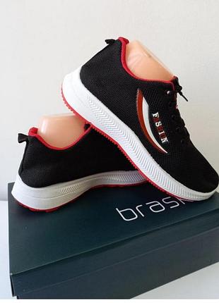 Кроссовки мужские черные с красным с белой подошвой  текстильные  стильные весна лето 2024 ш03231030