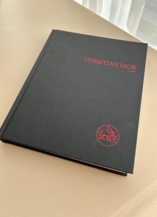 Книга биография christian dior marie-france pochna christian dior book