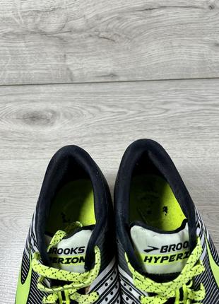 Легкі сіточні кросівки brooks hyperion7 фото