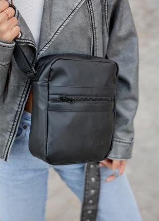 Женская сумка месенджер чорна з екошкіри унісекс `gr`2 фото