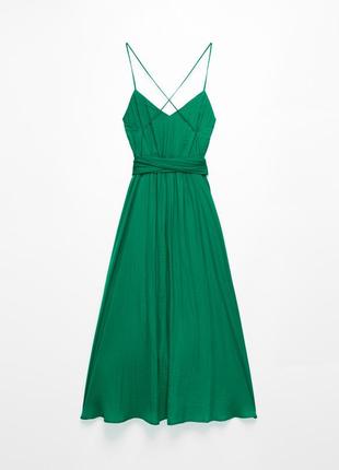 Зеленое сатиновое длинное платье oysho платье миди на тонких бретелях2 фото