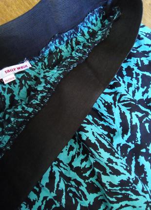 Юбка на резинке насыщенного бирюзово-черного цвета, абстракция, размер s3 фото