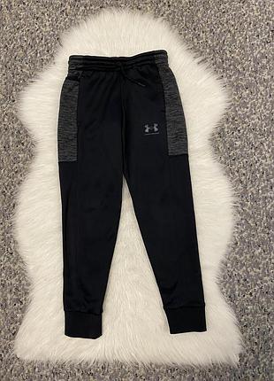 Спортивные гвозди для мальчика under armour