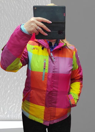 Яркая, цветная демисезонная куртка от бренда o'neill2 фото