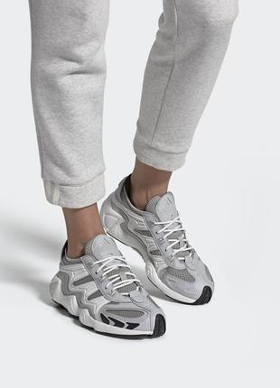 Adidas fyw s-97. оригінал, з коробкою.