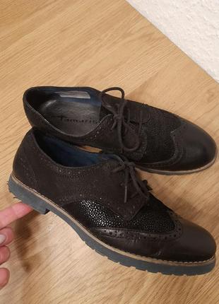 Туфли кожаные tamaris (германия).
размер 38 (стелька 24.5 см).2 фото